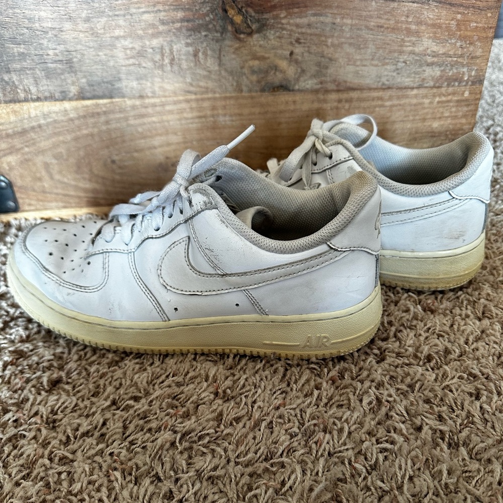 Nike Air Force Ones, white size 9